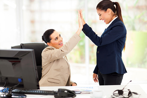 Managing employees’ performance reviews is an integral part of the work that all managers must undertake throughout the year. When did you last conduct them? How did they go? Performance reviews are as important as managing financial and other resources of the business, but do you treat them like this? ‘Just getting them done’ will not create the sense of accomplishment that either party is looking for and it’s vital to remember that your employees’ performance has a positive or negative impact on the growth of your firm. In their book ‘One Page Talent Management’, Marc Effron and Miriam Ort believe that simple is best and that ‘by eliminating complexity and adding value’, managers can run a performance review with very little effort High Performance Rreviews